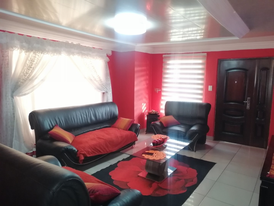 3 Bedroom Property for Sale in Mabopane Unit X North West